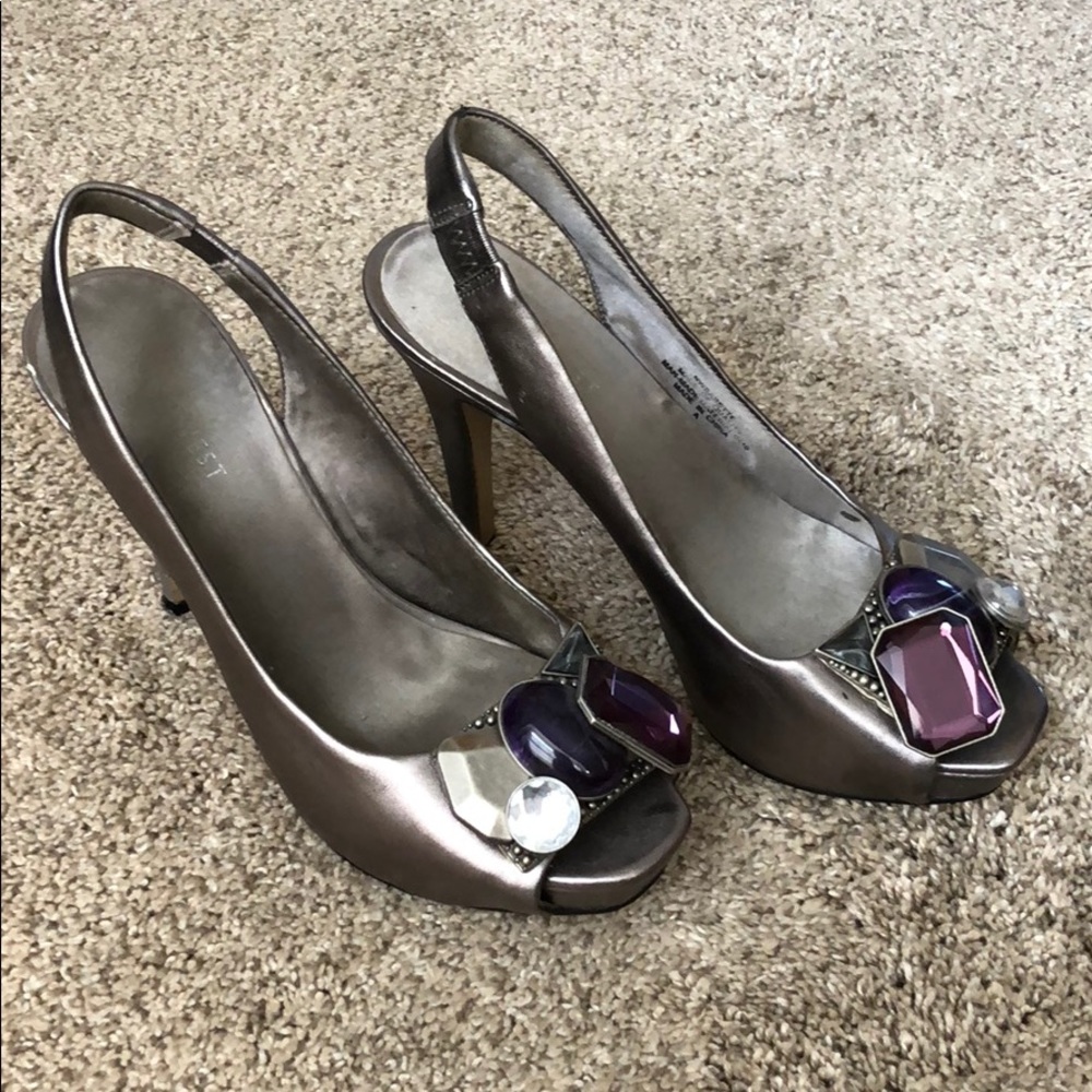 Nine West pewter jeweled heels